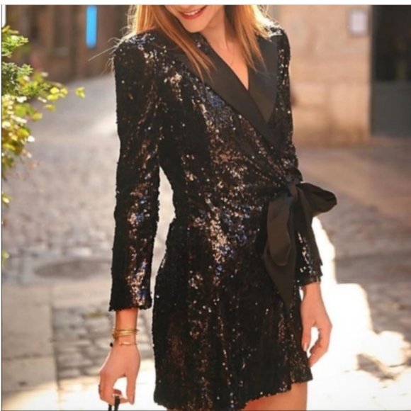 BLOGGER'S FAVE! Zara Black Sequin Mini Wrap Dress Sz XS NWT - Picture 6 of 15